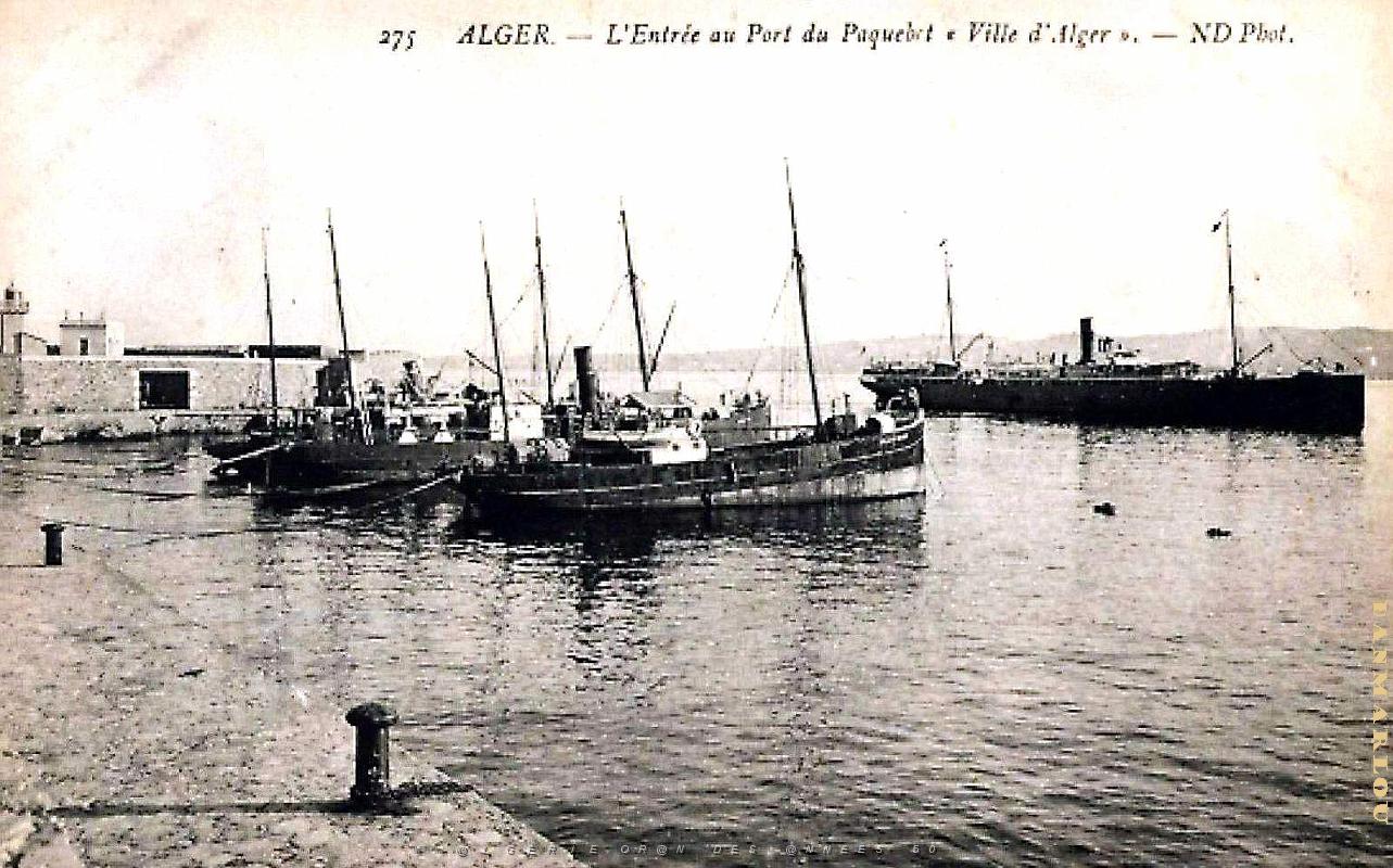 Alger - Port - Entree - Paquebot Ville d'Alger.jpg